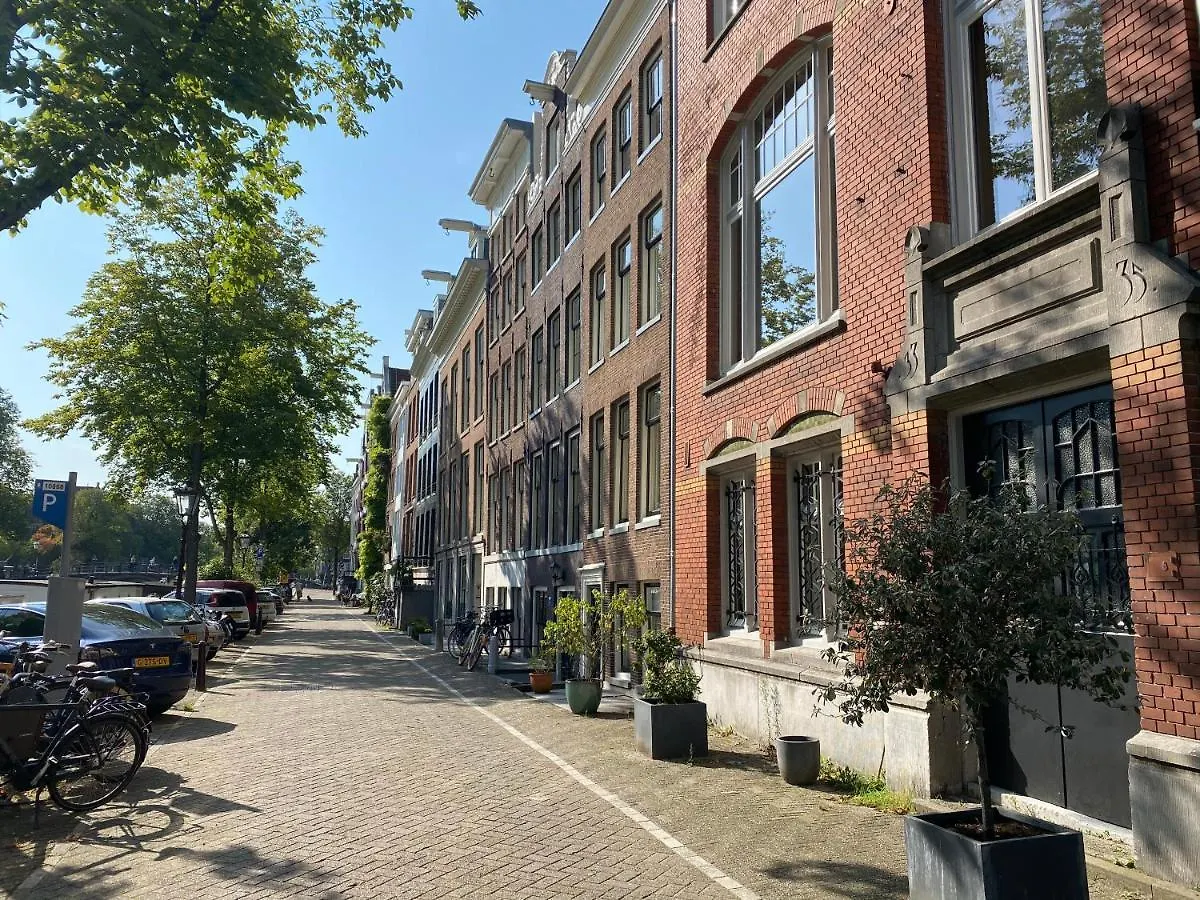 ** Bed & Breakfast Amstel Boutique Studio Amsterdam Netherlands